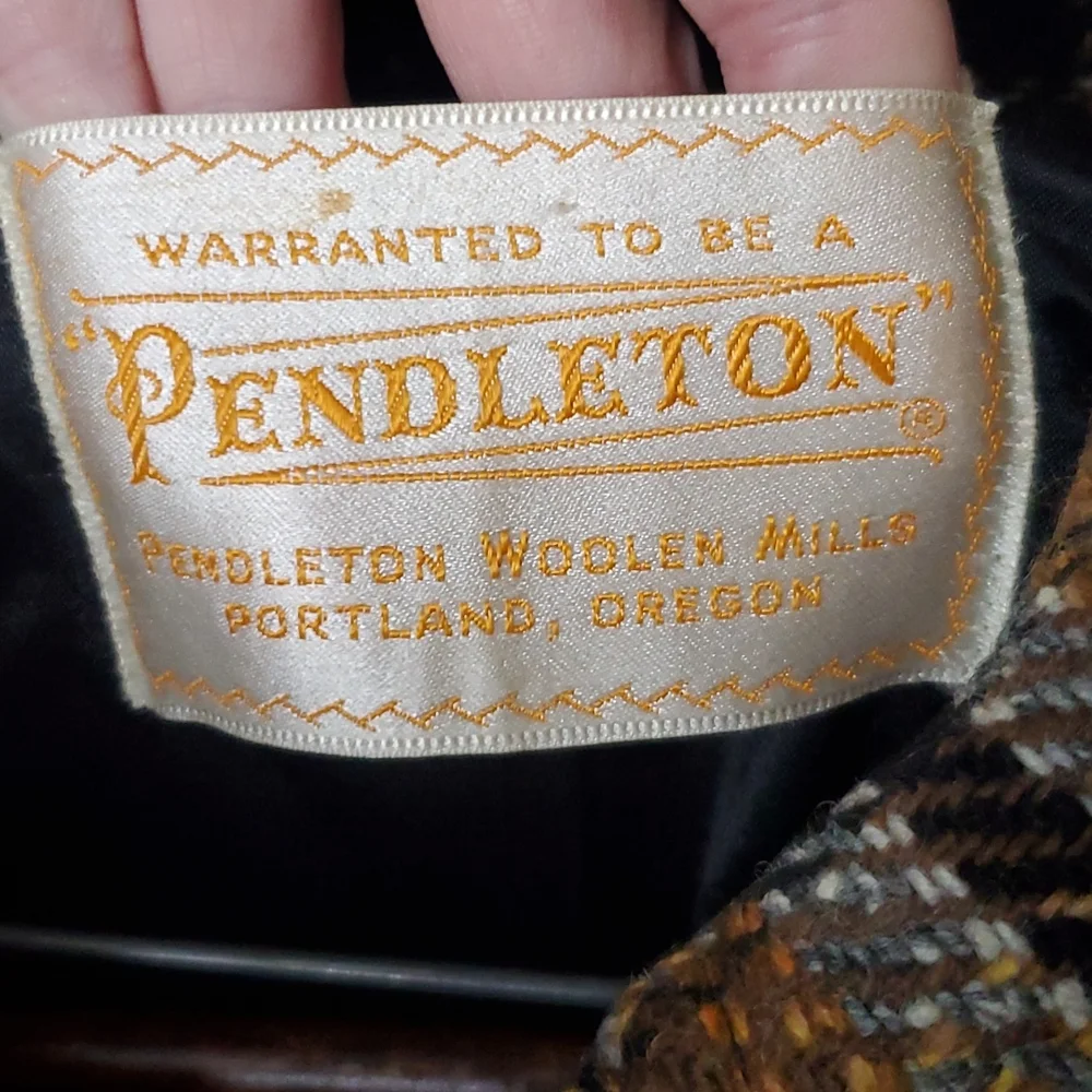 PENDLETON  vintage wool long pea coat women's medium - Picture 4 of 11